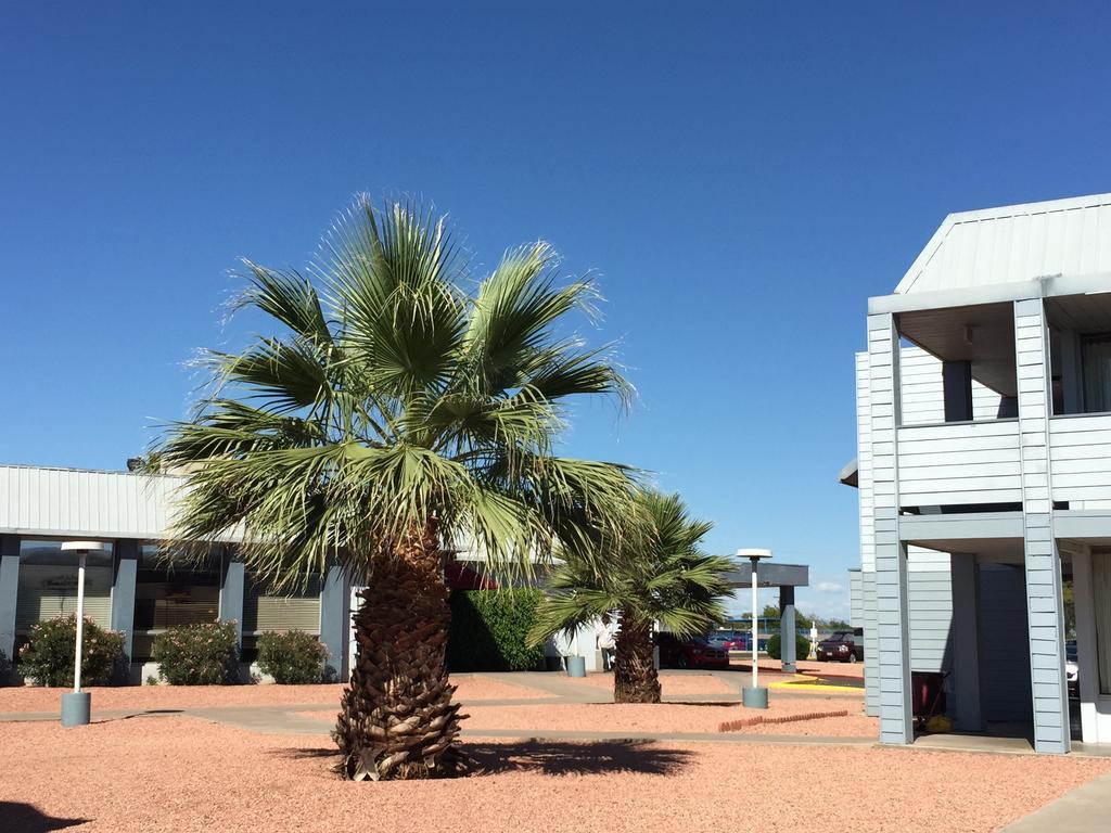 Ez 8 Motel Airporter Phoenix Exterior foto